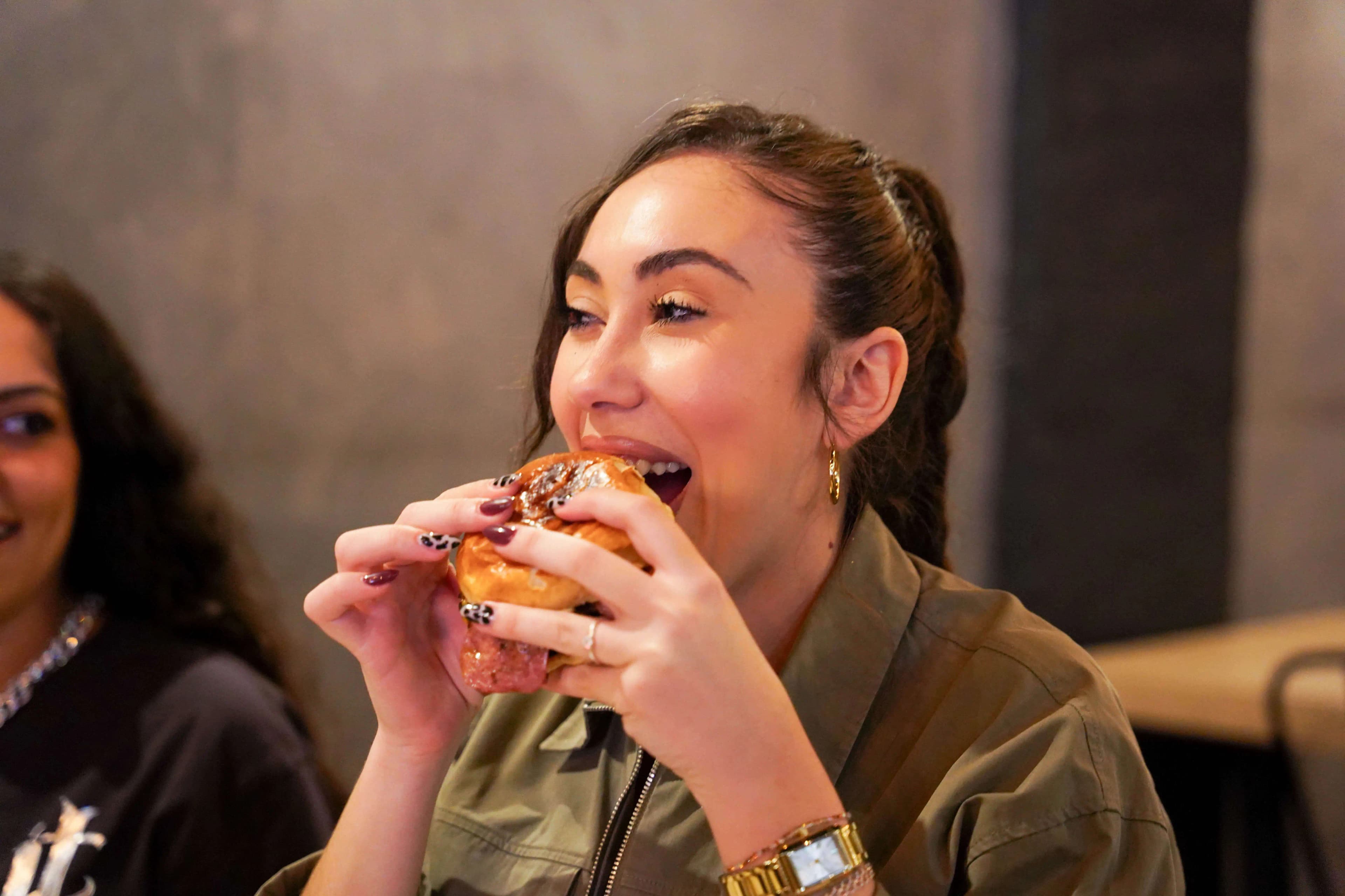gente disfrutando en el cameló